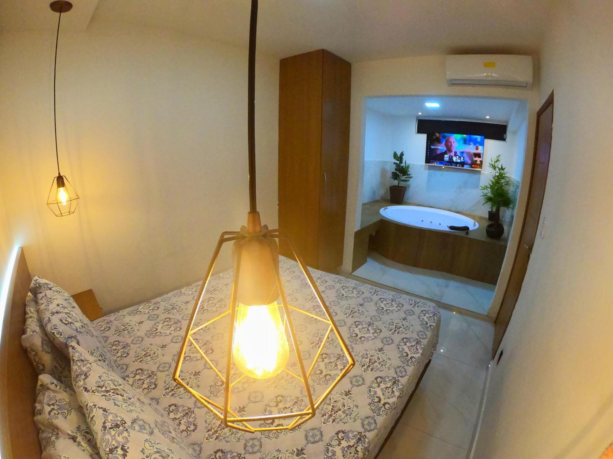Th 101 - Flat Com Banheira De Hidromassagem Apartment Governador Valadares Exterior photo